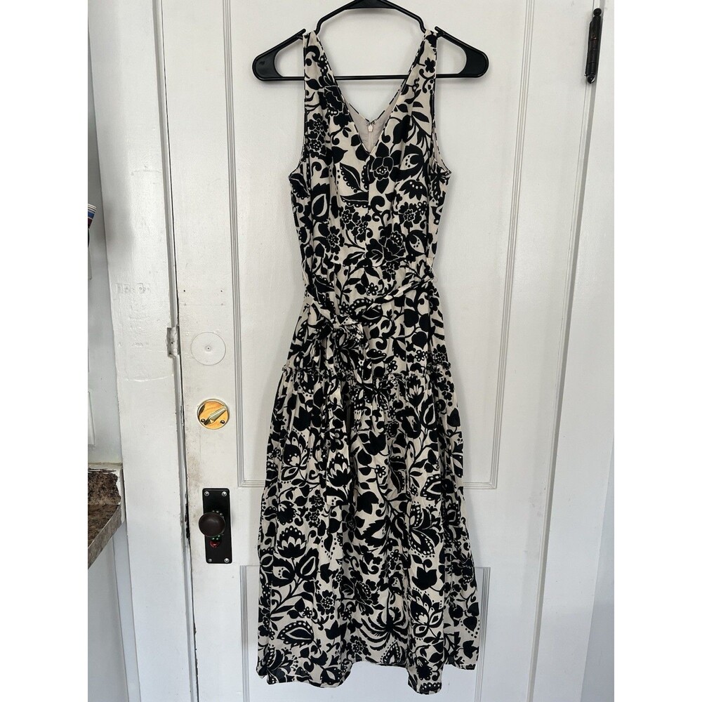 Ann Taylor Dress Beautiful Size 4